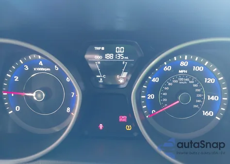 2013 Hyundai Elantra Gs z USA, uszkodzony, nr VIN KMHDH6AE1DU003779